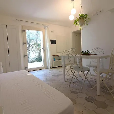 Holiday home Muriska-